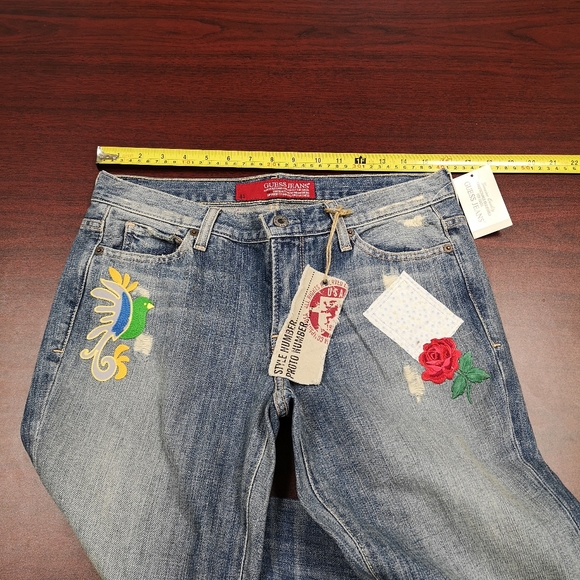 Jean - Picture 5 of 11